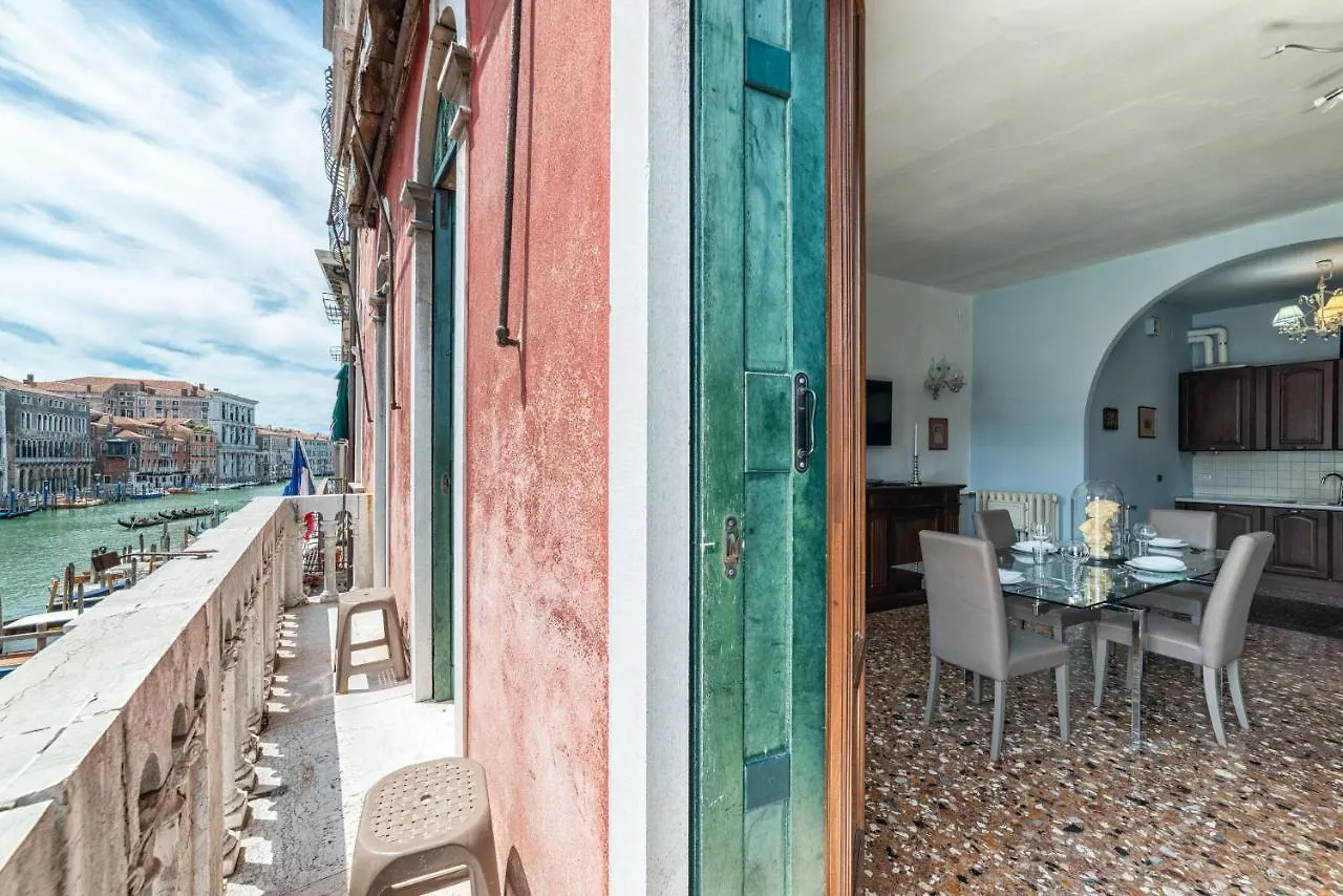 Royal Rialto Apartment - Grand Canal View Venice