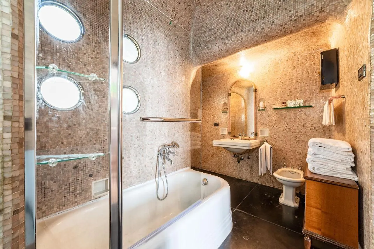 Royal Rialto Apartment - Grand Canal View Венеция Италия